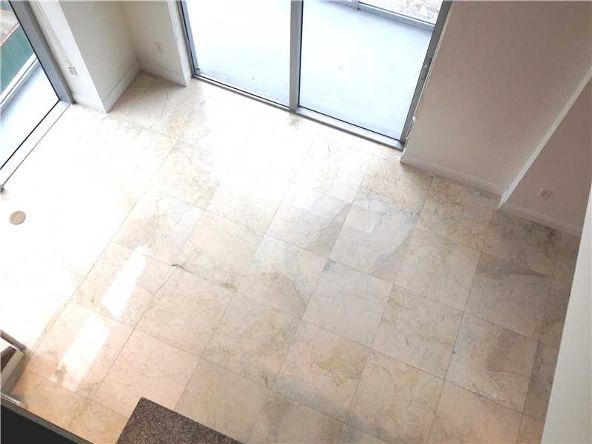 1050 Brickell Ave., Miami, FL 33131 Photo 8
