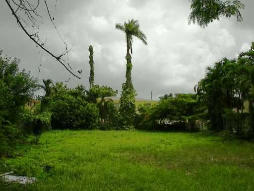 1942 N.W. 30 St., Miami, FL 33142 Photo 2
